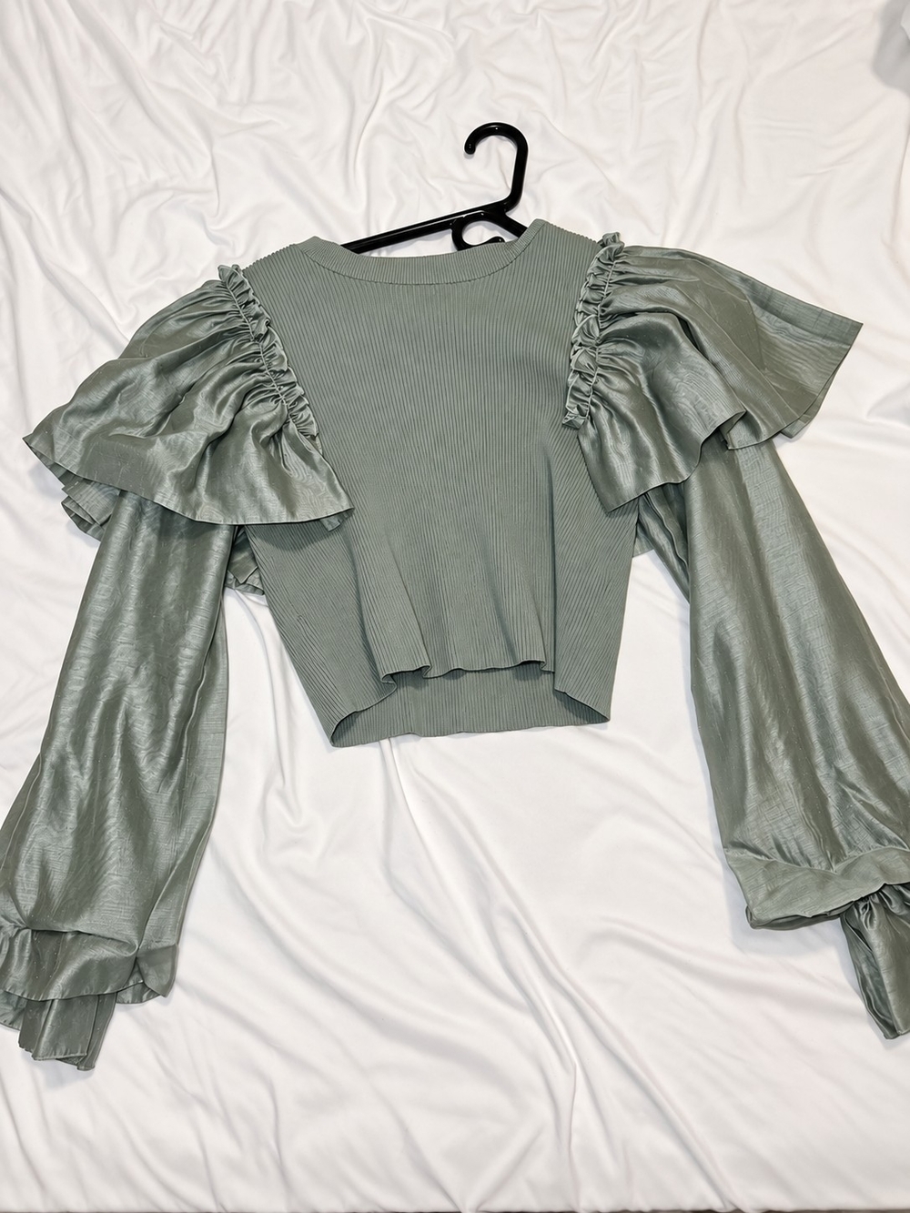 Zara Sage Green Puff Sleeve Ribbed Crop Top
